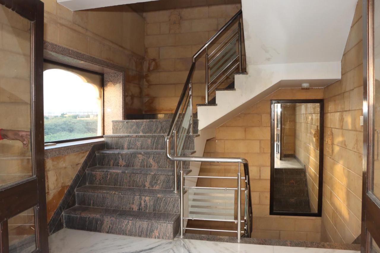 Hotel Marwar Palace Джайсалмер Екстериор снимка