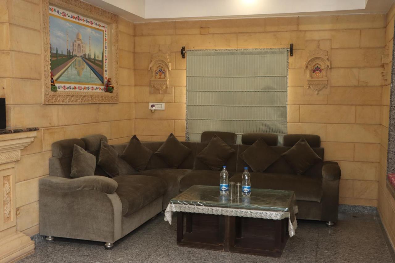 Hotel Marwar Palace Джайсалмер Екстериор снимка