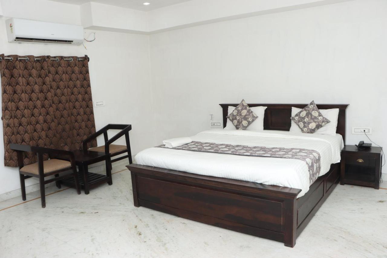 Hotel Marwar Palace Джайсалмер Екстериор снимка